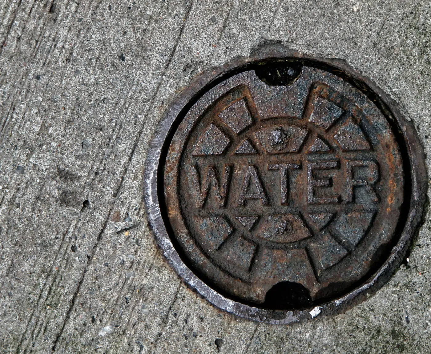 Main water supply manhole